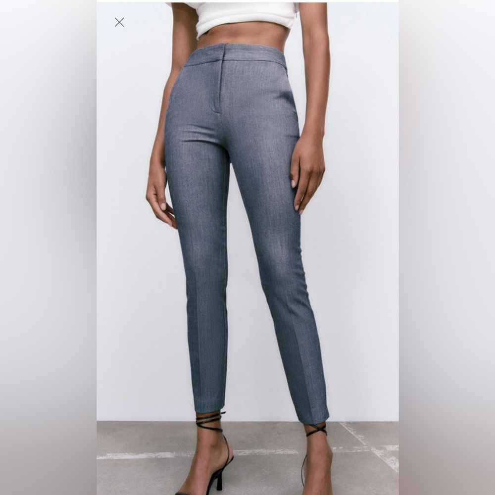 NWT Zara Jogger waist pants in denim.